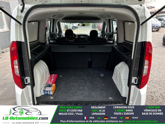Fiat Doblo 1.6 Multijet 95 ch BVm Blanc M�tallique de 2016