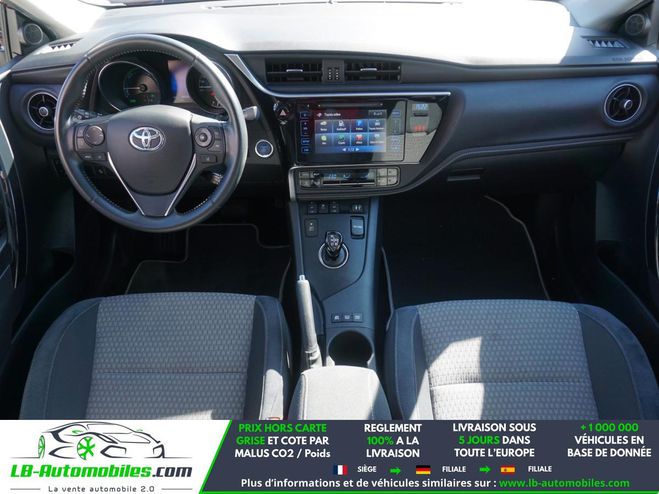 Toyota Auris Hybride 136 ch Rouge M�tallique de 2019
