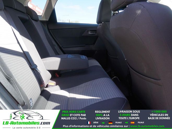 Toyota Auris Hybride 136 ch Rouge M�tallique de 2019
