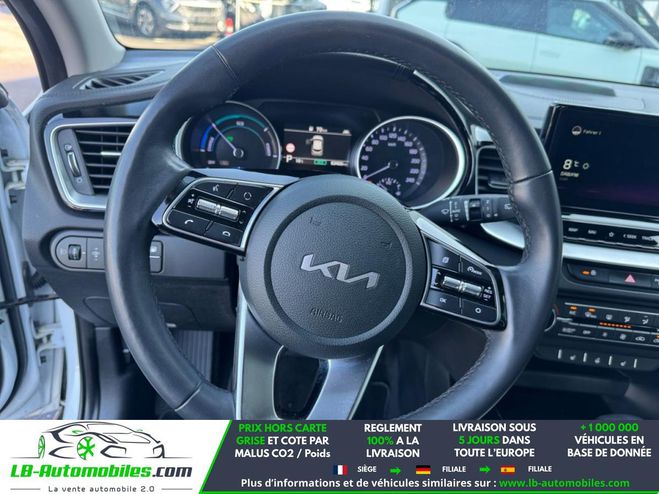 Kia Xceed 1.6 GDi Hybride Rechargeable 141ch BVA Blanc de 2021