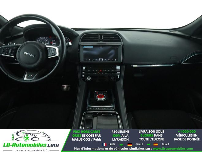 Jaguar F Pace 3.0 D - 300 ch AWD BVA Noir M�tallique de 2019