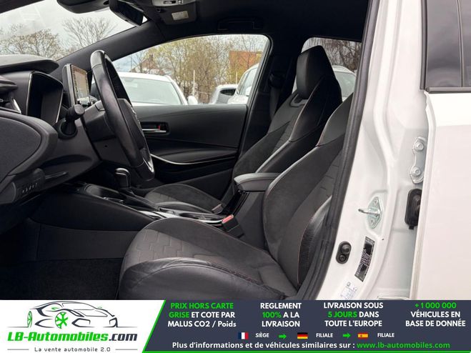 Toyota Corolla Hybride 122 ch BVA Blanc M�tallique de 2019