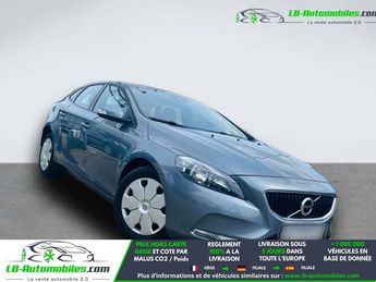  Voir d&eacute;tails -Volvo V40 T2 122 ch BVA &agrave; Beaupuy (31)