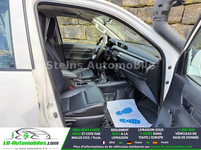 Toyota Hilux 4WD 2.4L 150 D-4D Blanc de 2021