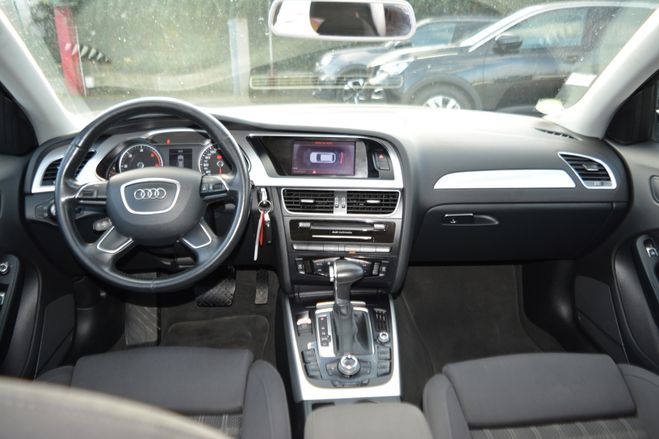 Audi A4 2.0 TDI 150CH CLEAN DIESEL DPF BUSINESS  NOIR de 2015