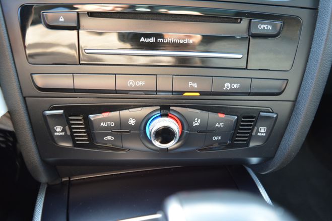 Audi A4 2.0 TDI 150CH CLEAN DIESEL DPF BUSINESS  NOIR de 2015