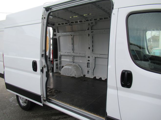 Peugeot Boxer L2H2 3.3 140CH BLUEHDI S&S BLANC de 2023