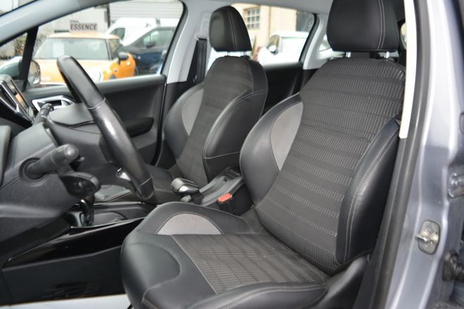 Peugeot 2008 1.2 PURETECH 110CH ALLURE S&S EAT6 GRIS MAGNUM de 2017