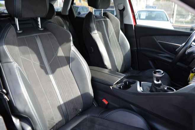 Peugeot 3008 1.5 BLUEHDI 130CH E6.C CROSSWAY S&S ROUGE de 2018