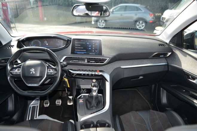 Peugeot 3008 1.5 BLUEHDI 130CH E6.C CROSSWAY S&S ROUGE de 2018