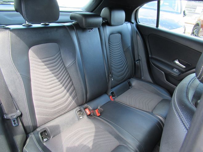 Mercedes Classe A 200 D 150CH BUSINESS LINE 8G-DCT NOIR de 2022