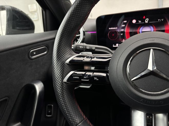 Mercedes Classe A 250 E 163+109 CH AMG LINE 8G-DCT NOIR de 2024