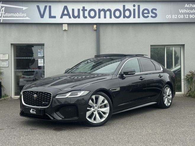 Jaguar XF D 200 MHEV R-DYNAMIC SE BVA8 RWD GRIS F de 2021