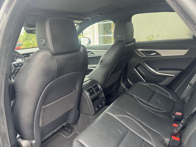 Jaguar XF D 200 MHEV R-DYNAMIC SE BVA8 RWD GRIS F de 2021
