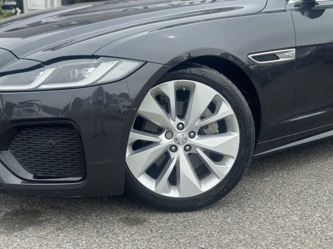 Jaguar XF D 200 MHEV R-DYNAMIC SE BVA8 RWD GRIS F de 2021