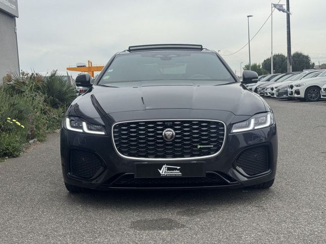 Jaguar XF D 200 MHEV R-DYNAMIC SE BVA8 RWD GRIS F de 2021