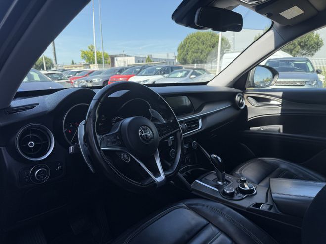 Alfa romeo Stelvio 2.2 DIESEL 180 CH LUSSO Q4 AT8 GRIS C de 2018