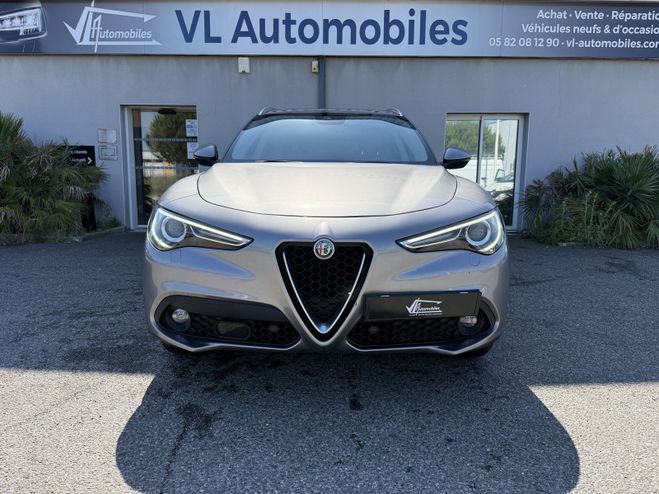Alfa romeo Stelvio 2.2 DIESEL 180 CH LUSSO Q4 AT8 GRIS C de 2018