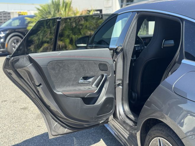 Mercedes Classe CLA 200 D 150 CH AMG LINE 8G-DCT GRIS F de 2019