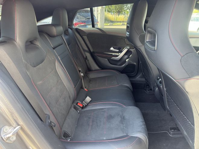 Mercedes Classe CLA 200 D 150 CH AMG LINE 8G-DCT GRIS F de 2019