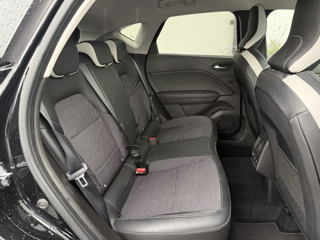 Renault Captur 1.6 E-TECH HYBRIDE 145 CH INTENS -21 NOIR de 2021