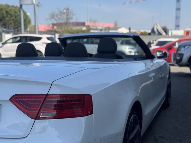 Audi A5 2.0 TDI 190 CH CLEAN DIESEL AVUS MULTITR BLANC de 2016