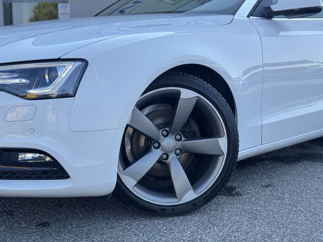 Audi A5 2.0 TDI 190 CH CLEAN DIESEL AVUS MULTITR BLANC de 2016