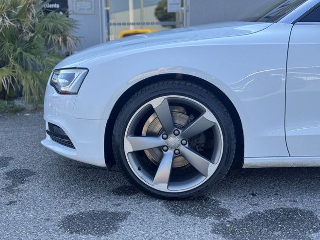 Audi A5 2.0 TDI 190 CH CLEAN DIESEL AVUS MULTITR BLANC de 2016