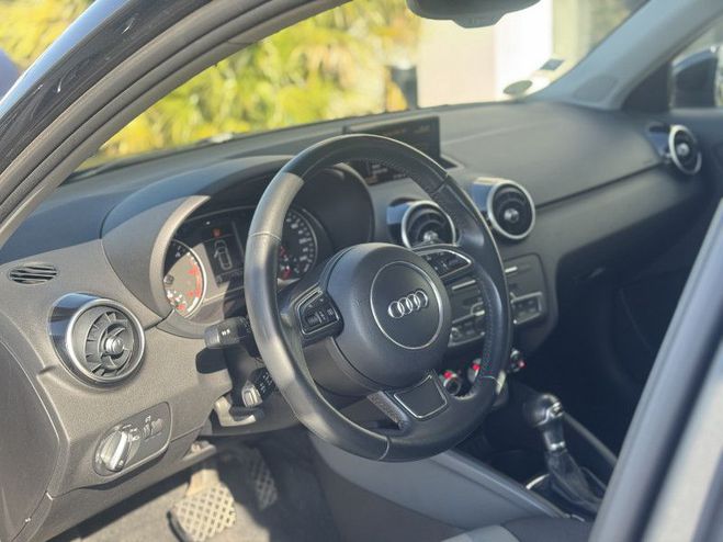 Audi A1 1.6 TDI 116 CH AMBITION S TRONIC 7 NOIR de 2016