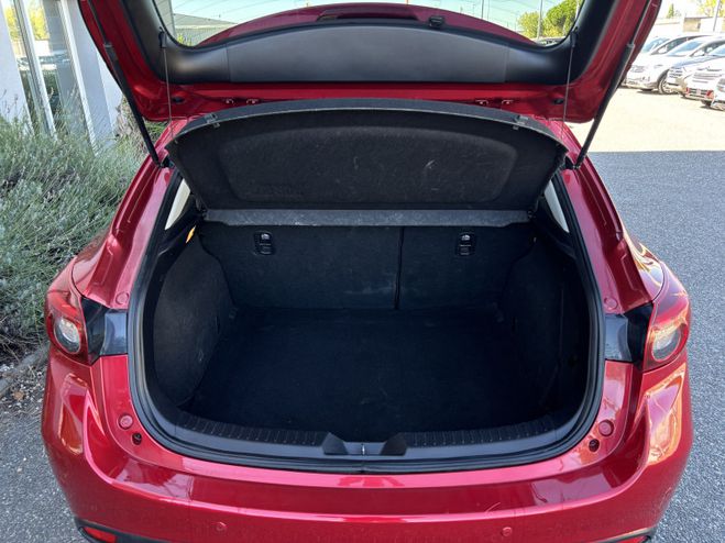 Mazda 3 1.5 SKYACTIV-D 105 GRAPHITE 5P ROUGE de 2016