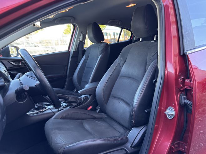 Mazda 3 1.5 SKYACTIV-D 105 GRAPHITE 5P ROUGE de 2016