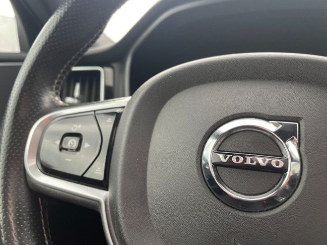 Volvo XC60 T8 TWIN ENGINE 320 + 87 CH R-DESIGN GEAR GRIS F de 2017