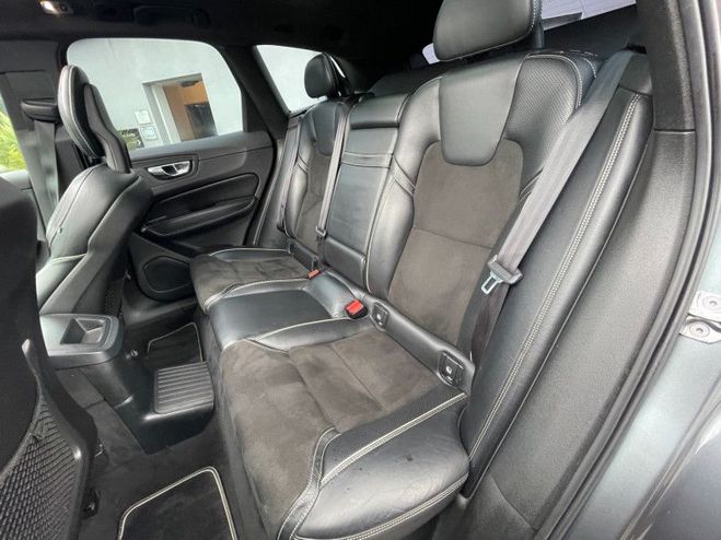 Volvo XC60 T8 TWIN ENGINE 320 + 87 CH R-DESIGN GEAR GRIS F de 2017