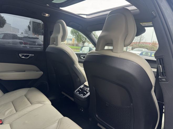 Volvo XC60 D5 ADBLUE AWD 235 CH INSCRIPTION LUXE GE GRIS F de 2018