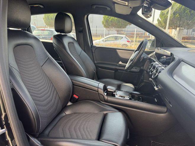 Mercedes Classe B 180D 116 CH BUSINESS LINE EDITION 7G-DCT NOIR de 2019