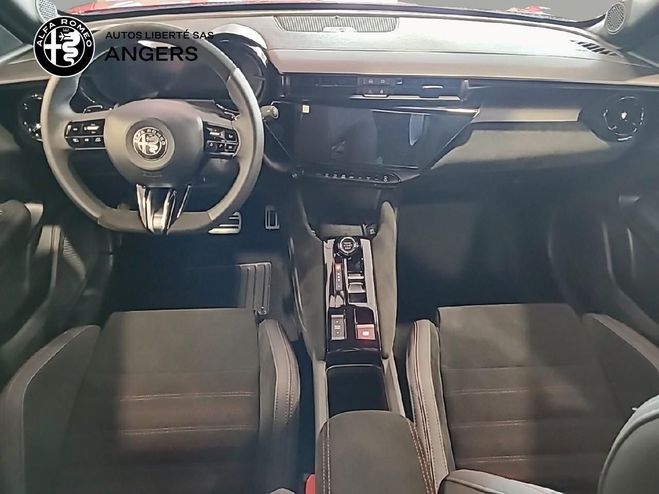 Alfa romeo Junior 1.2 Ibrida 145 ch e-DCT6 Speciale ROUGE BRERA TOIT NOIR de 2026