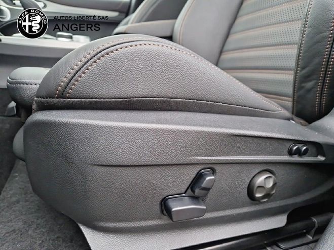 Alfa romeo Stelvio 2.2 160 ch AT8 Intensa NOIR VULCANO de 2025