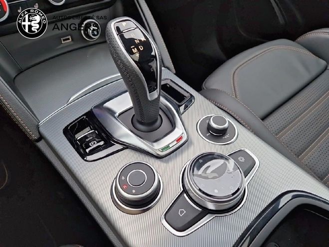 Alfa romeo Stelvio 2.2 160 ch AT8 Intensa NOIR VULCANO de 2025