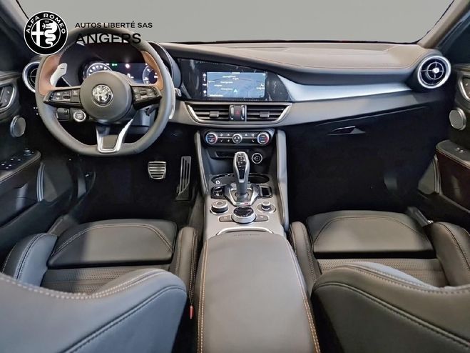 Alfa romeo Giulia 2.2 160 ch AT8 Intensa NOIR VULCANO de 2025
