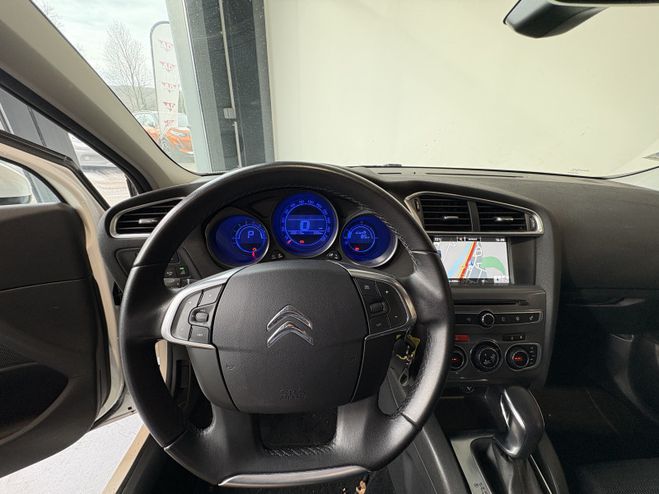 Citroen C4 1.2 130CH MILLENIUM EAT6 BLANC de 2017