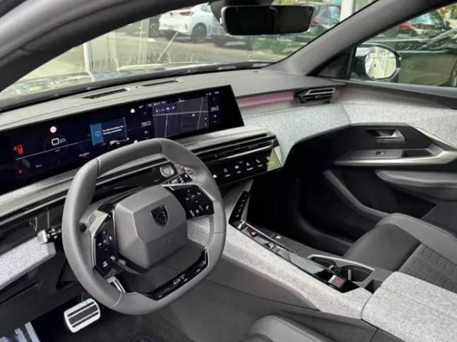 Peugeot 5008 1.2i Hybrid 145 e-DCS6 GT -23% Gris m�tallis� de 2025