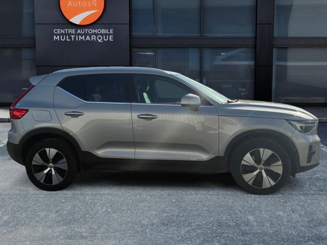 Volvo XC40 B3 163 CH DCT7 PLUS GRIS de 2022