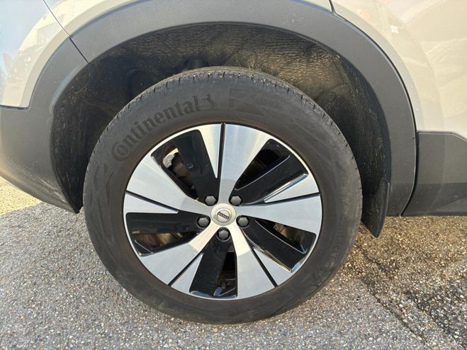 Volvo XC40 B3 163 CH DCT7 PLUS GRIS de 2022