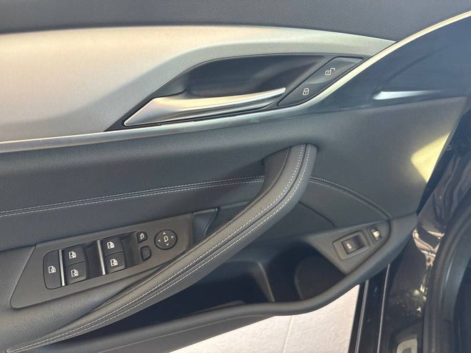 BMW Serie 5 Touring 530e TwinPower Turbo 292 ch BVA8 Gris de 2022