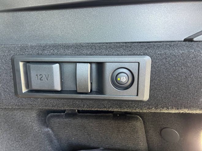 BMW X3 X3 30e xDrive 299 ch BVA8 M Sport 5p Gris de 2024