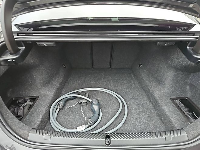 BMW Serie 5 530e PHEV 299 ch BVA8 M Sport 4p Gris de 2025