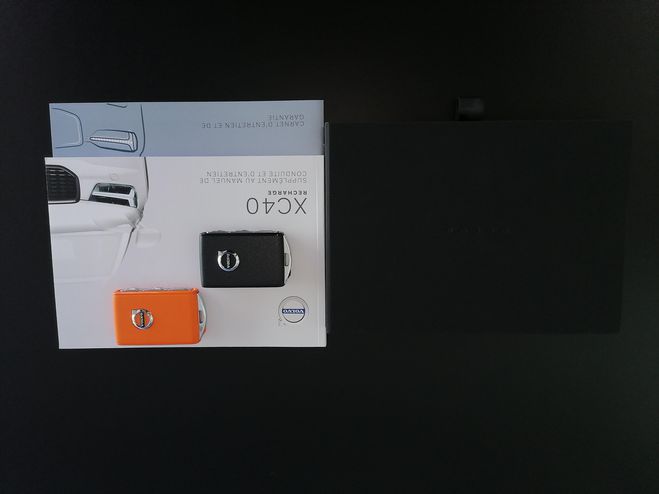 Volvo XC40 XC40 B3 163 ch DCT7 Ultra 5p Black de 2025