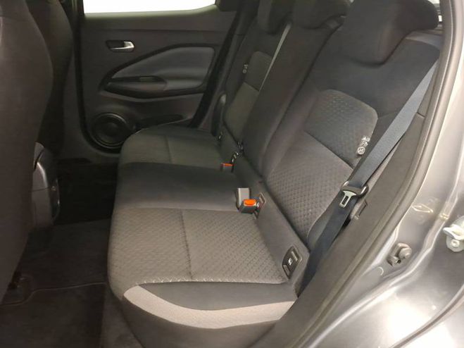 Nissan Juke DIG-T 114 N-Connecta gris de 2021