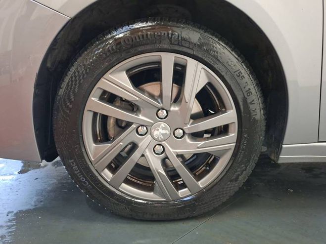 Peugeot 208 PureTech 100 S&S EAT8 Style gris de 2021