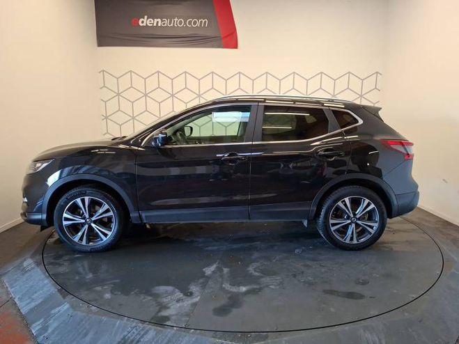 Nissan Qashqai 1.3 DIG-T 140 N-Connecta noir de 2020